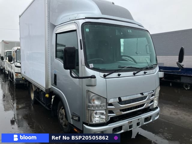 2017 Isuzu ELF Truck
