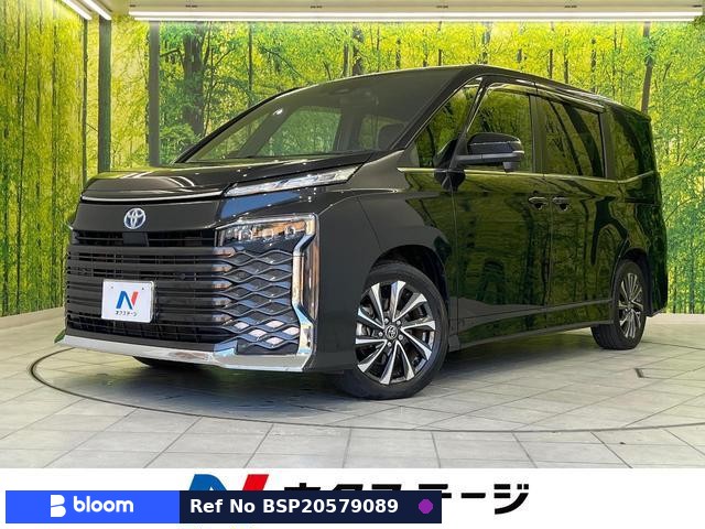 2023 Toyota Voxy
