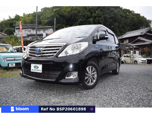 2014 Toyota Alphard Hybrid