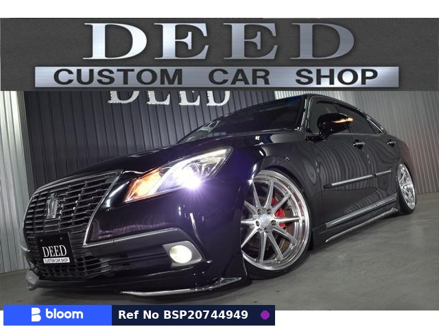 2014 Toyota Crown
