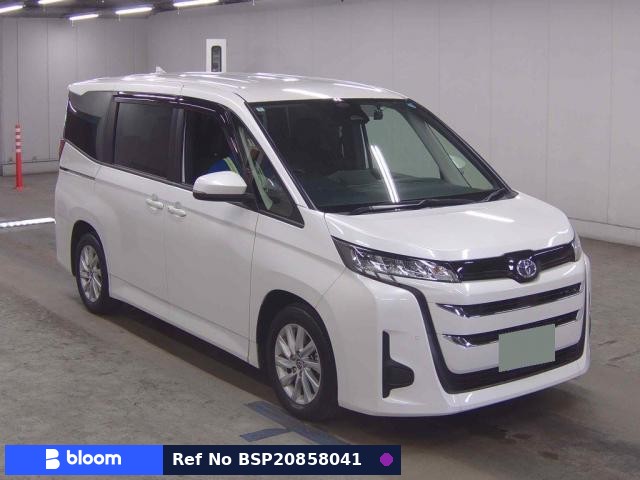 2022 Toyota Noah
