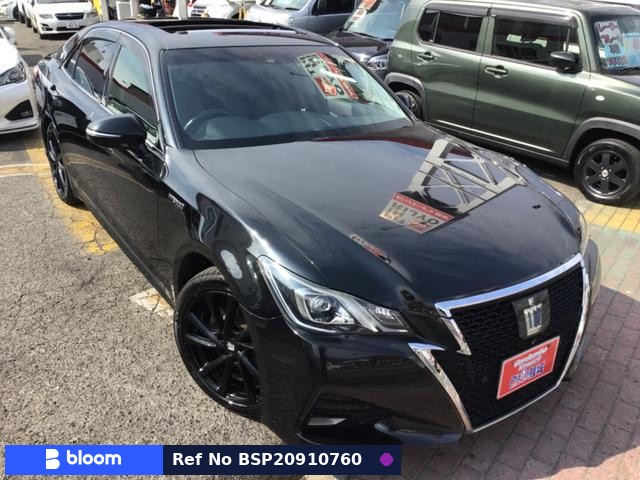 2016 Toyota Crown Hybrid