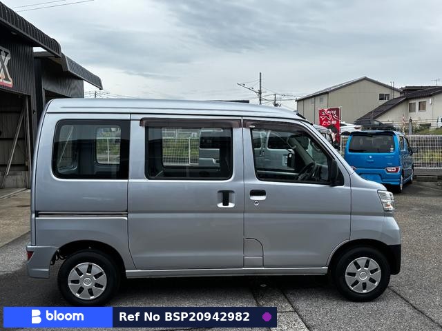 2020 Daihatsu Hijet Cargo