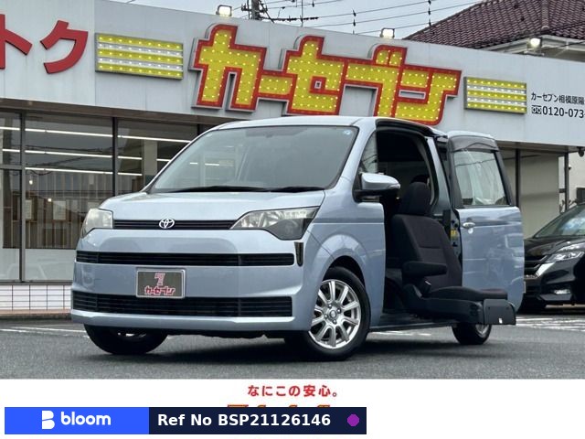2015 Toyota Spade