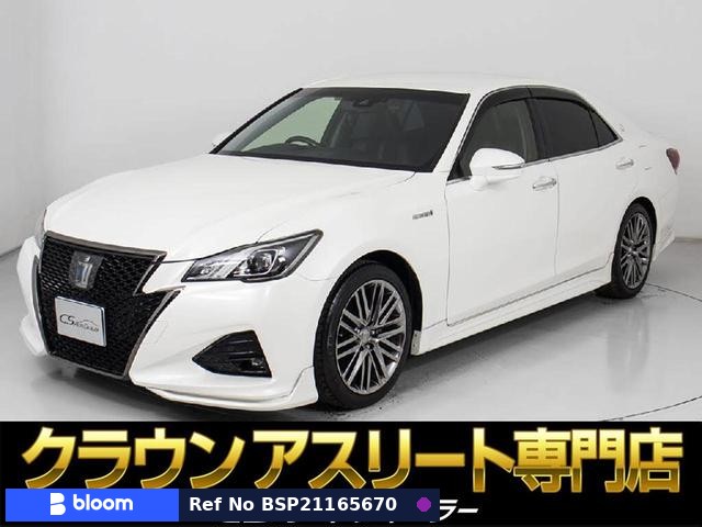 2017 Toyota Crown Hybrid