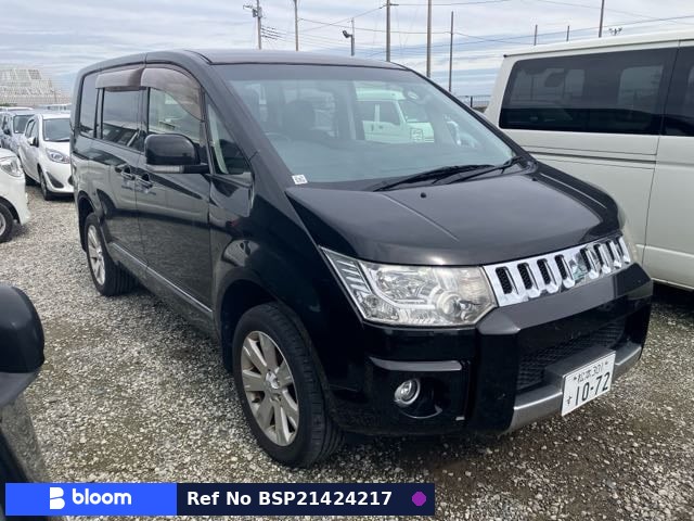 2018 Mitsubishi Delica D5