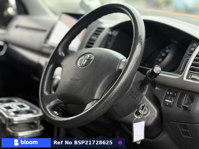 2011 Toyota Hiace VAN