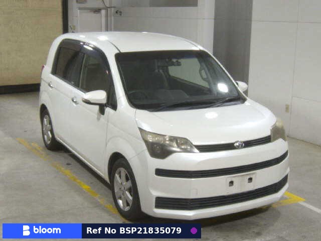 2013 Toyota Spade