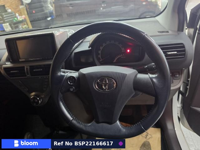 2009 Toyota IQ