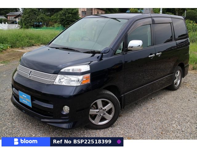 2007 Toyota Voxy