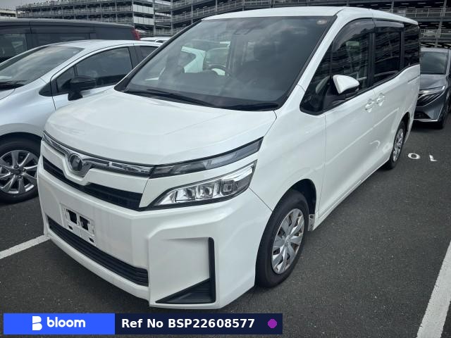 2017 Toyota Voxy