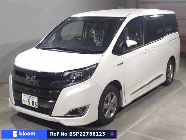 2015 Toyota Noah