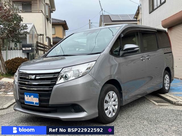 2016 Toyota Noah
