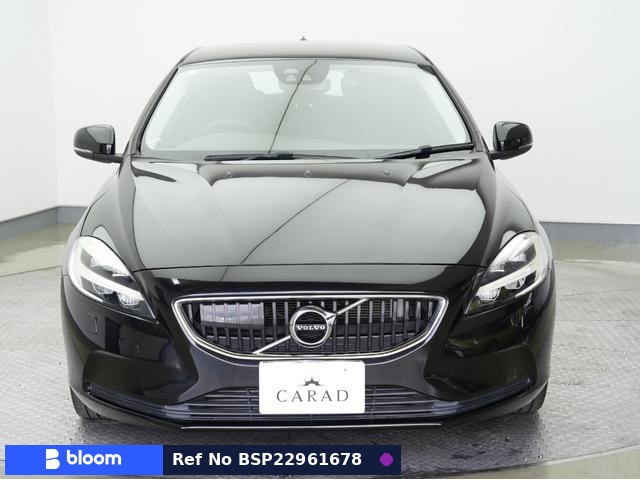 2018 Volvo V40