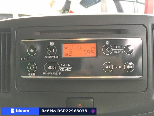 2013 Daihatsu Mira ES