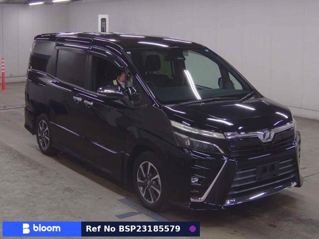 2018 Toyota Voxy