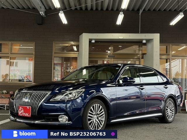 2016 Toyota Crown Majesta
