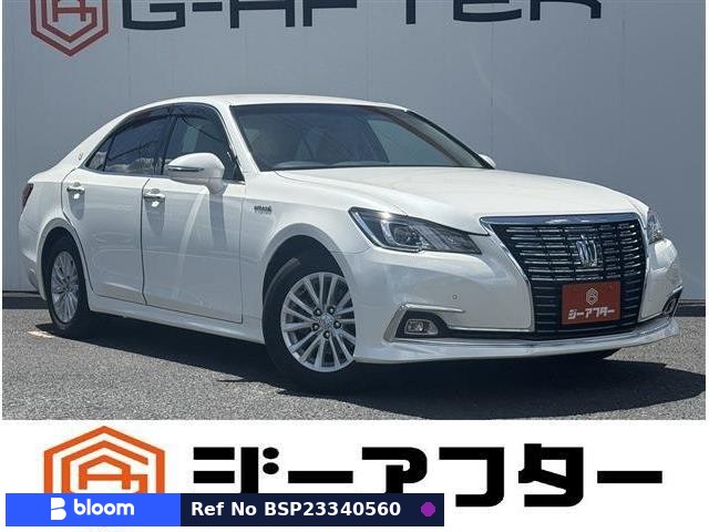 2015 Toyota Crown