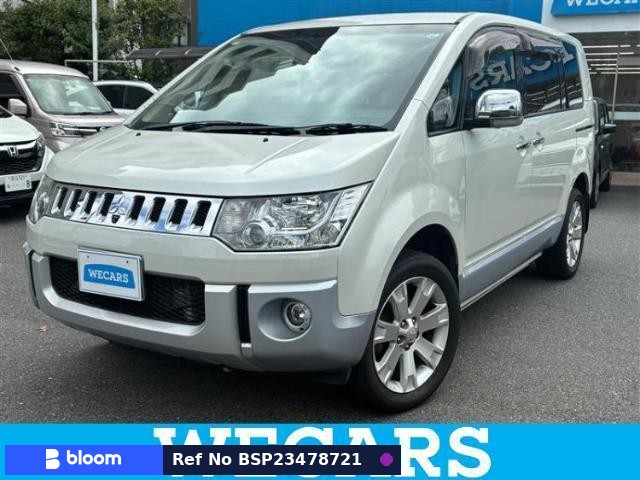 2015 Mitsubishi Delica D5