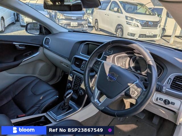 2013 Volvo V40