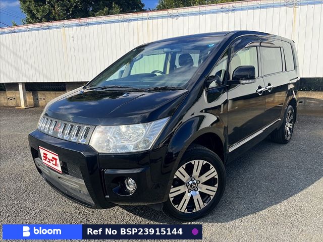 2013 Mitsubishi Delica D5