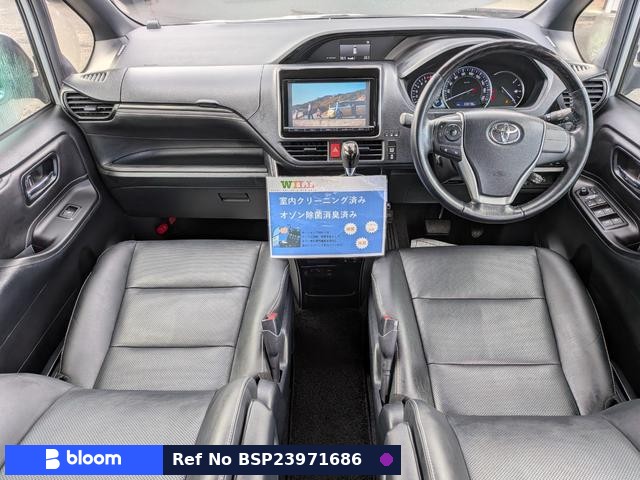 2016 Toyota Esquire