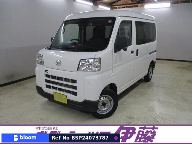 2022 Daihatsu Hijet Cargo