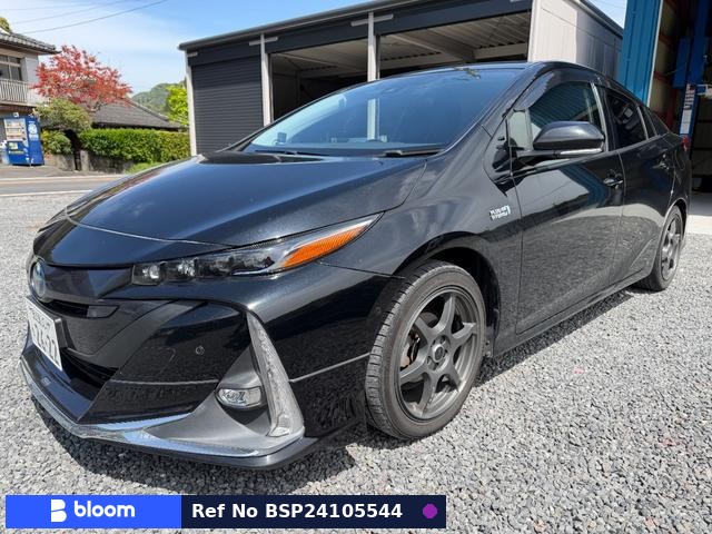 2017 Toyota Prius PHV
