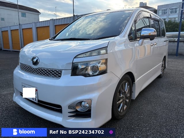 2011 Toyota Voxy