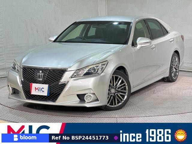 2012 Toyota Crown