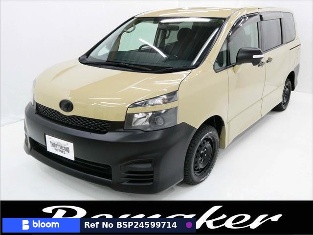 2011 Toyota Voxy