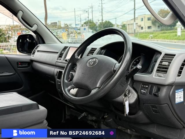 2012 Toyota Hiace VAN