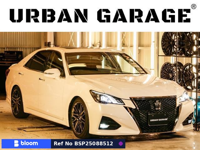 2015 Toyota Crown
