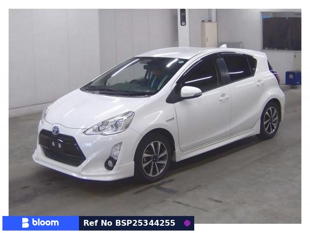 2015 Toyota Aqua