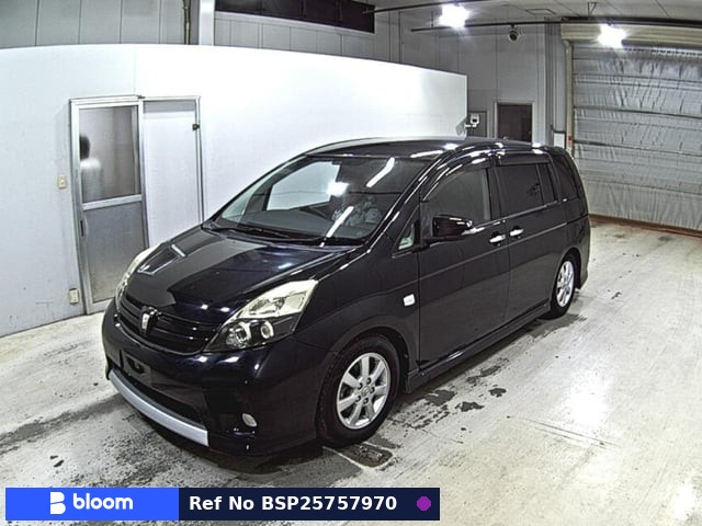 2015 Toyota Isis