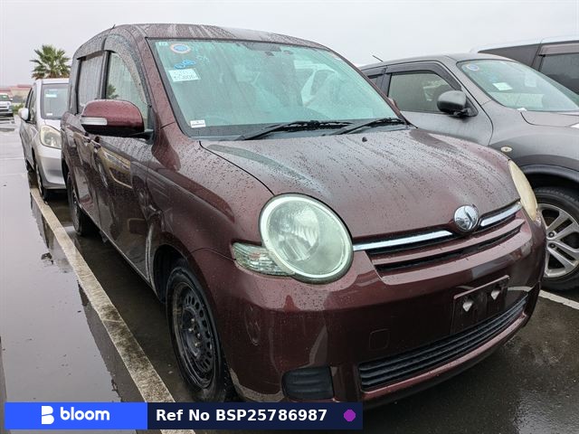 2011 Toyota Sienta