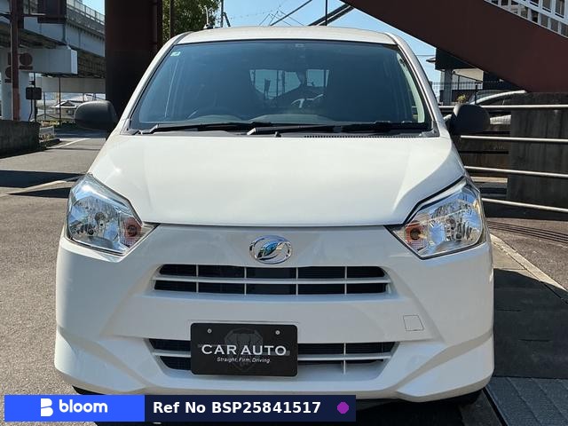 2019 Daihatsu Mira ES