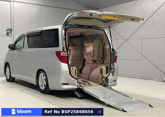 2012 Toyota Alphard