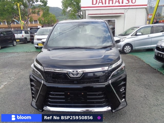 2021 Toyota Voxy