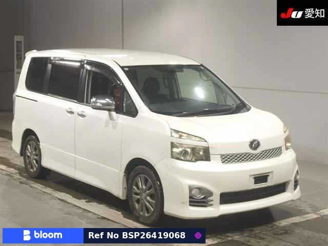 2011 Toyota Voxy