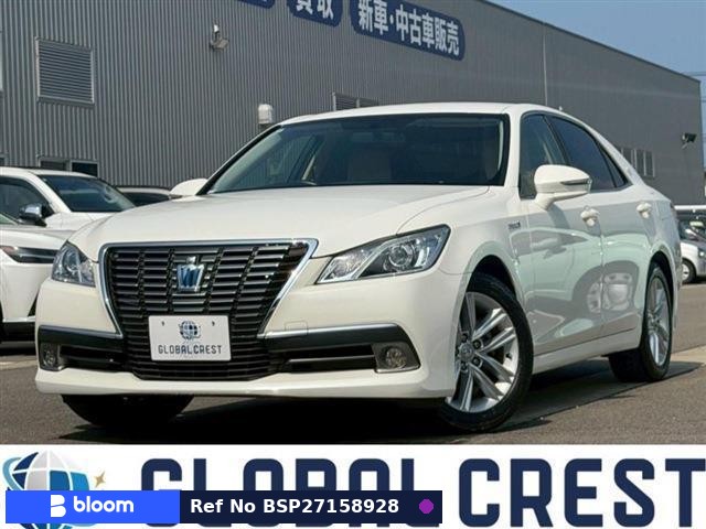 2014 Toyota Crown Hybrid