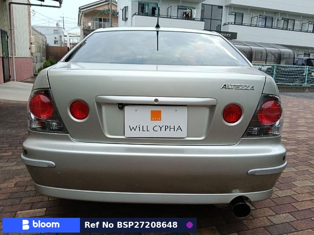 2004 Toyota Altezza