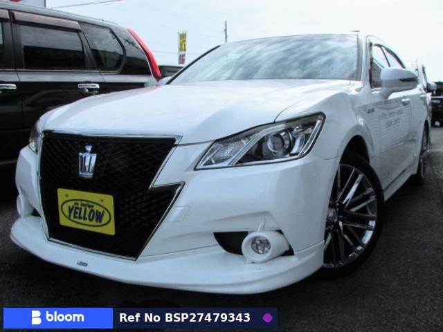 2014 Toyota Crown Hybrid