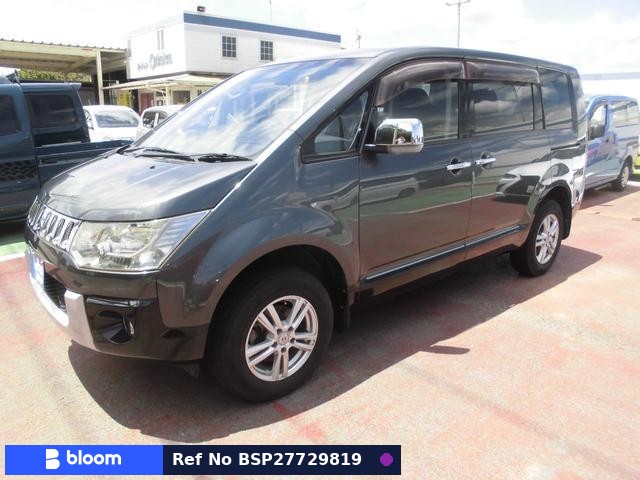 2012 Mitsubishi Delica D5