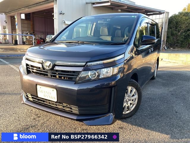 2016 Toyota Voxy