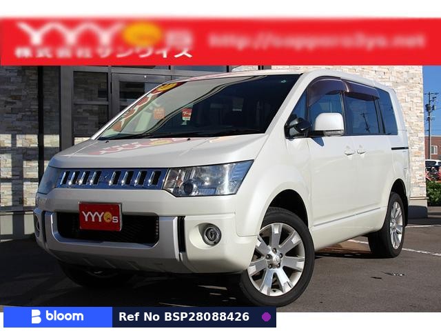 2010 Mitsubishi Delica D5