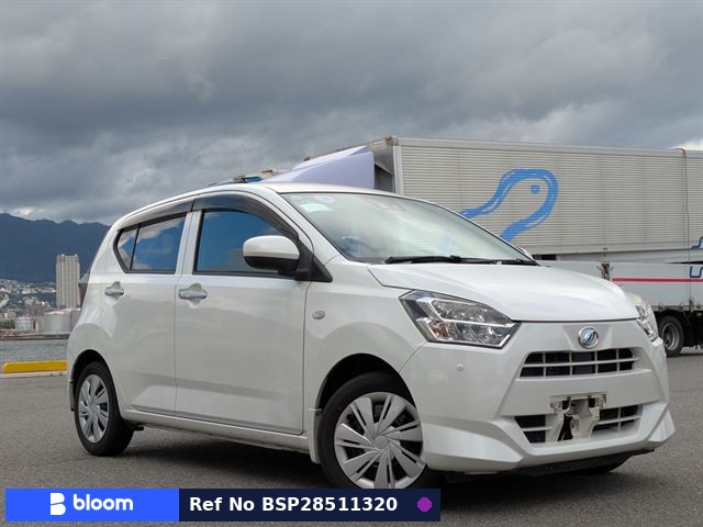 2017 Daihatsu Mira ES