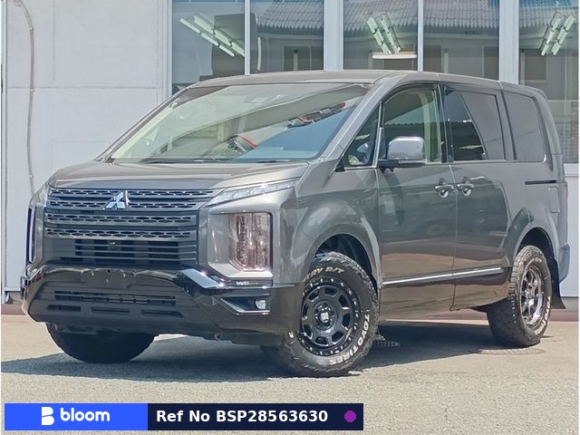 2020 Mitsubishi Delica D5