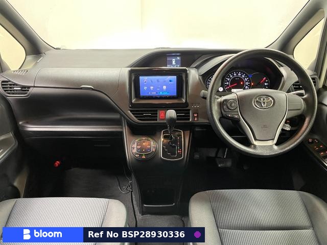 2018 Toyota Voxy