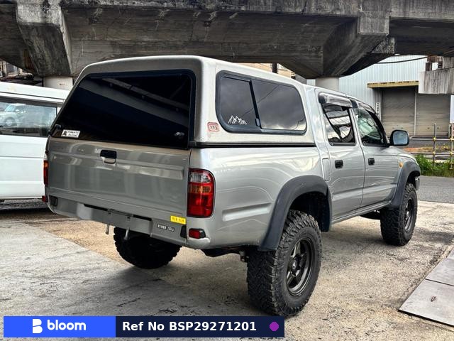 2003 Toyota Hilux